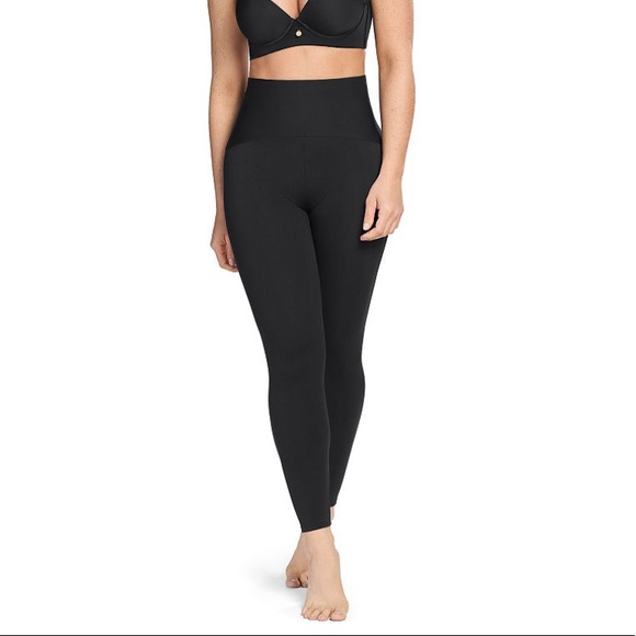 Victoria's Secret Pants - 🆕 Victoria’s Secret Sport Leggings